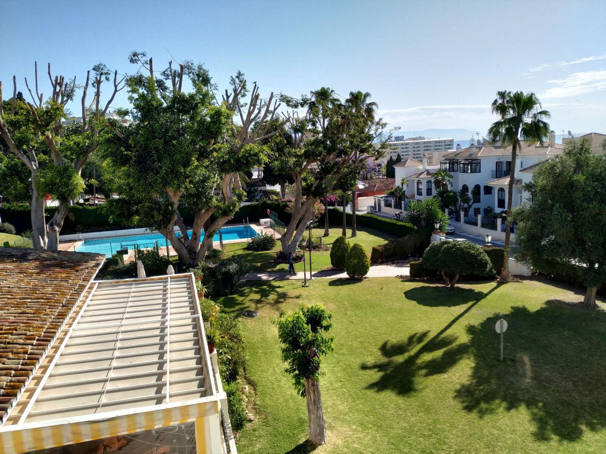 Carihuela Luxus Holiday Torremolinos Exterior photo